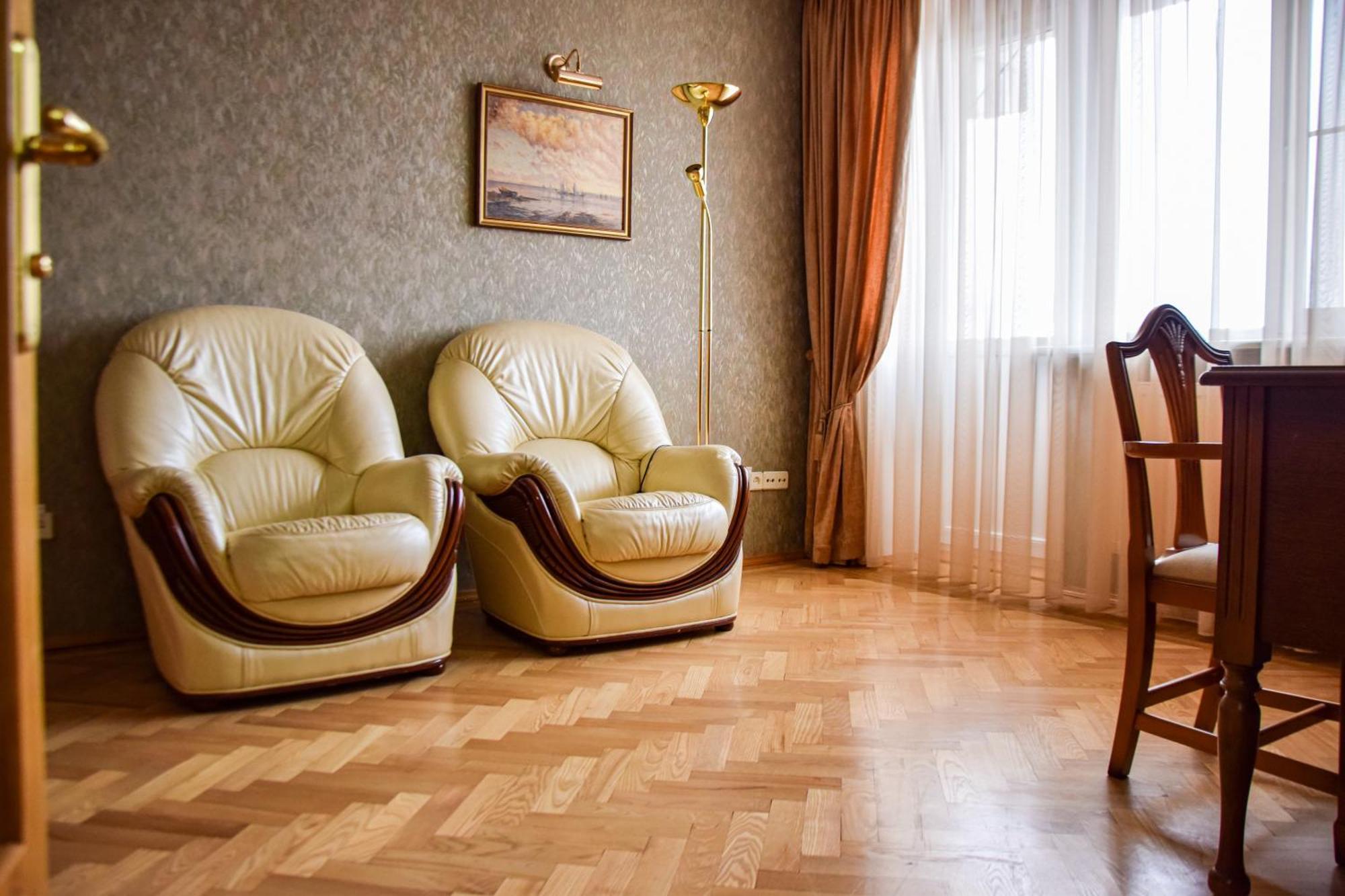 Dnipro Hotel Cherkasy Luaran gambar